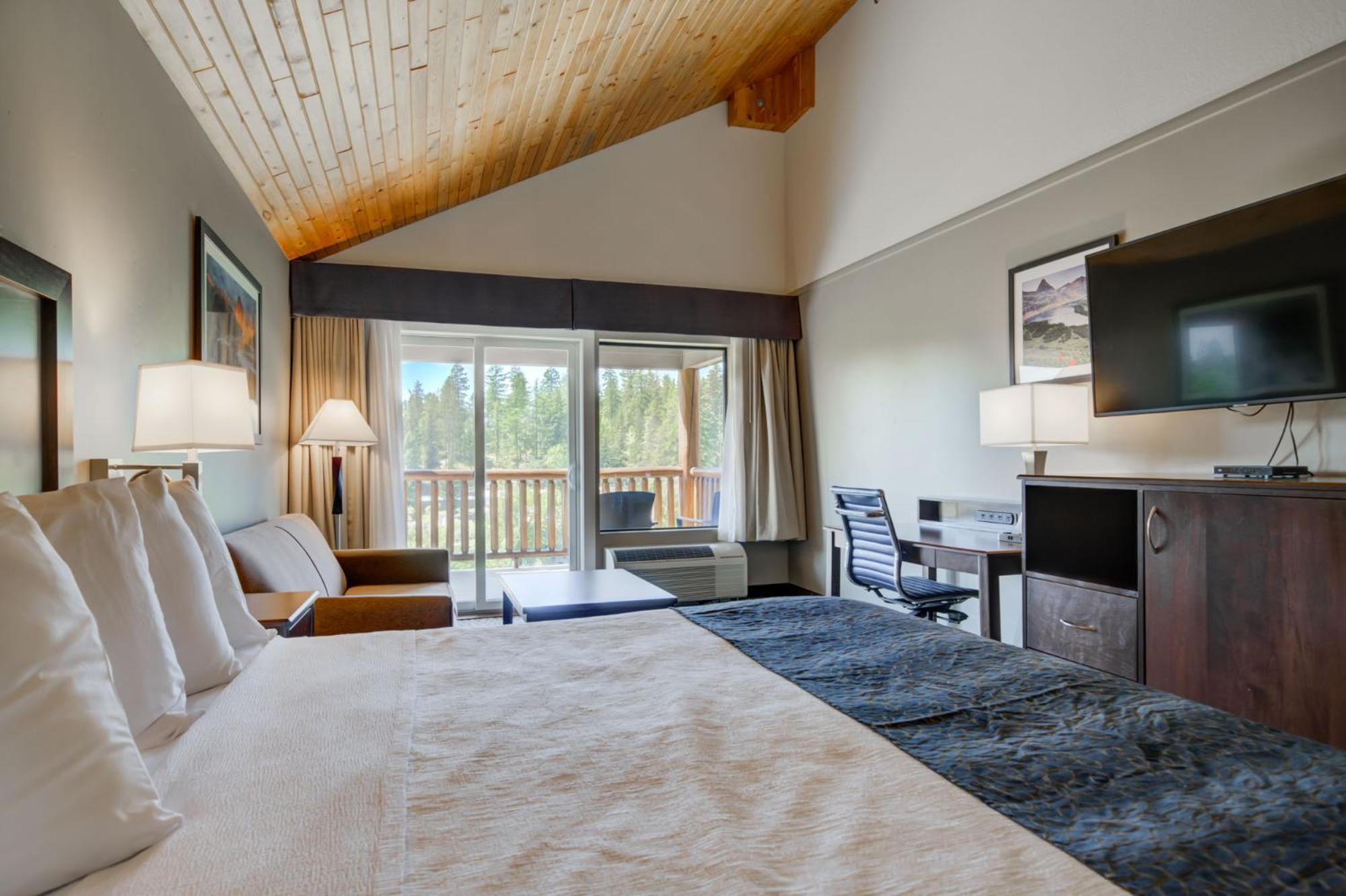 The Pine Lodge On Whitefish River מראה חיצוני תמונה